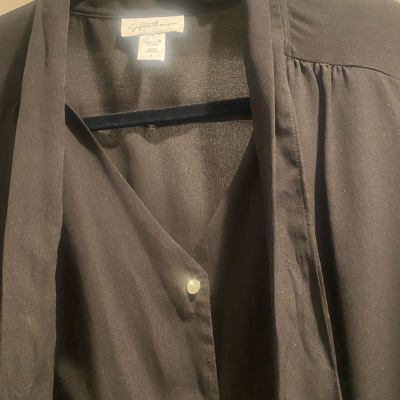 Jaclyn Smith, black blouse with Silvertone buttons - Picture 15 of 16